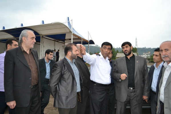 استاندار گيلان از پروژه احداث پايانه مسافربري شهرداري لاهيجان بازديد كرد